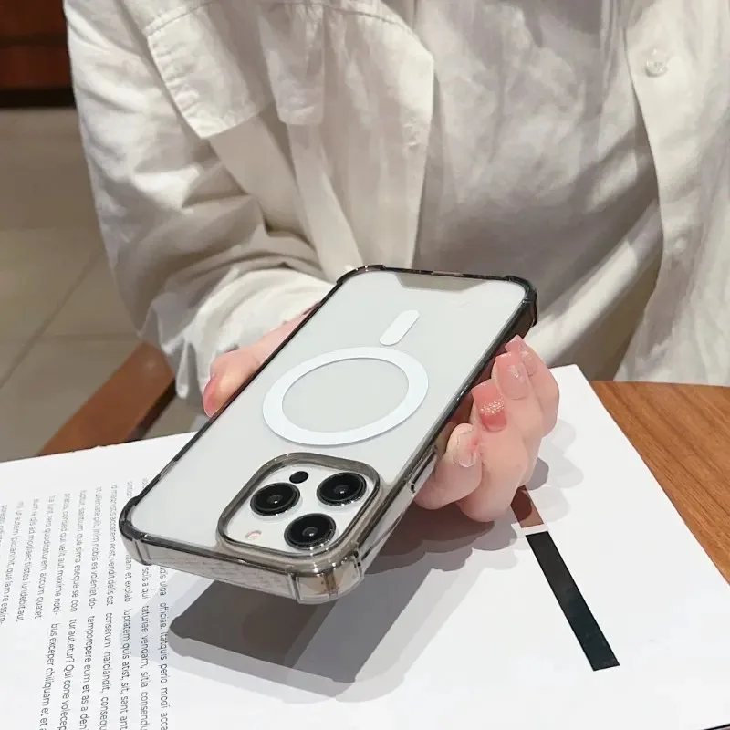 iPhone 18、17 Pro Max、16、15 Pro - Clear Shockproof Bumper Case のレビューと価格